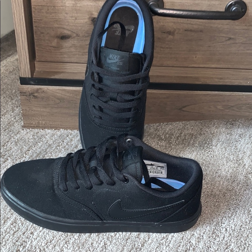 Nike SB “Check”